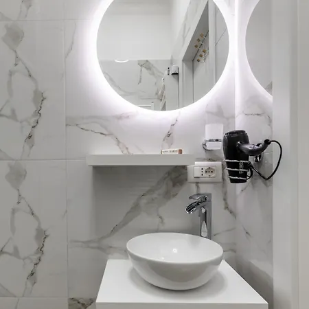 Apartamento La Dimora Degli Asinelli Bolonia Exterior foto
